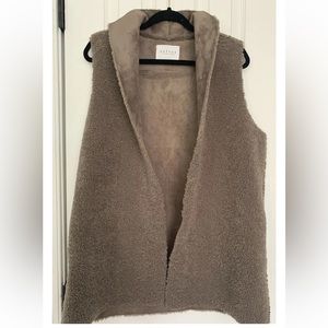 Velvet By Graham & Spencer Womens Fleece Vest, Taupe, Size Medium